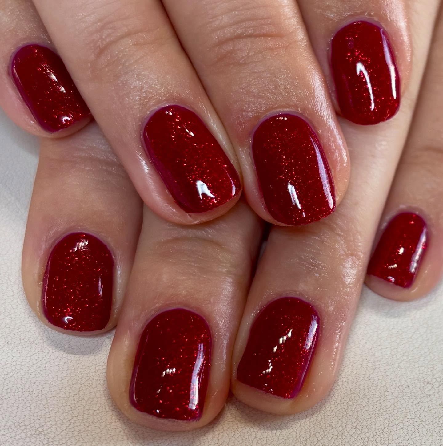 Embrace elegance with these stunning red glitter nails! ❤️✨ #christmasnails #gelpolish #nailsbyabby #northamptonnails #northamptonnailtech #northamptonnailsalon #dustonnails #dustonnailtech #dustonnai